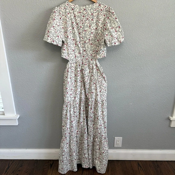Wayf Plaza Cut Out Size XL TieredFloral Maxi Dress NWT - Picture 8 of 10